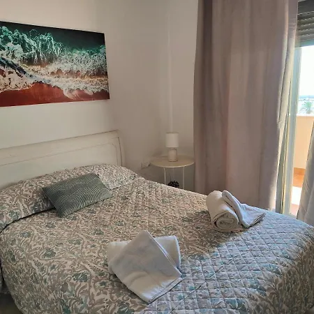 Cerca De La Playa Con Piscina *