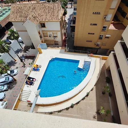 Cerca De La Playa Con Piscina Fuengirola