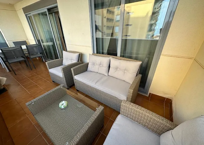 Cerca De La Playa Con Piscina